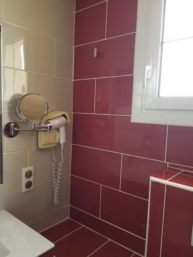 Logis Hotel Restaurant Spa Les Balcons De L'Esperance Limeuil Luaran gambar