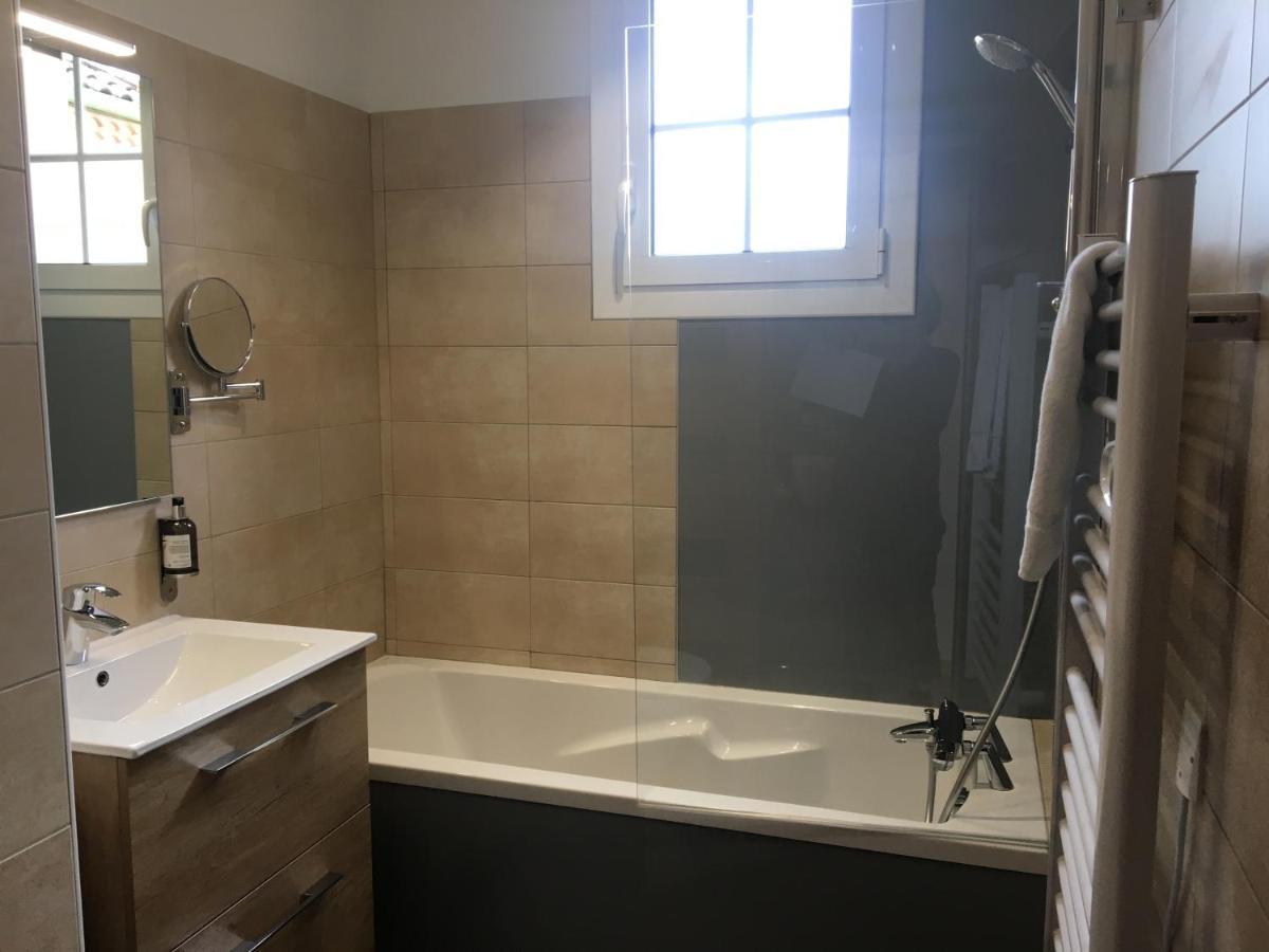 Logis Hotel Restaurant Spa Les Balcons De L'Esperance Limeuil Luaran gambar