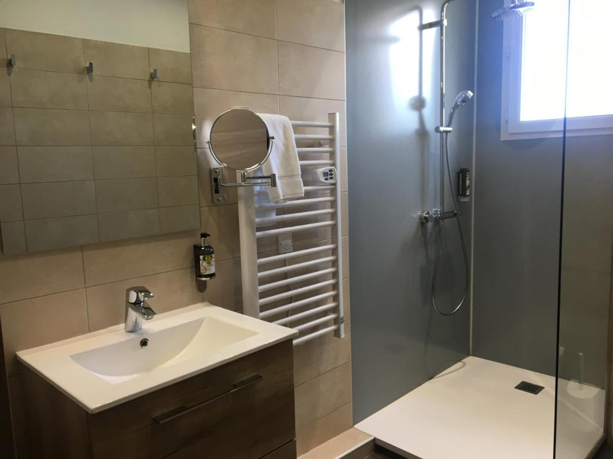 Logis Hotel Restaurant Spa Les Balcons De L'Esperance Limeuil Luaran gambar
